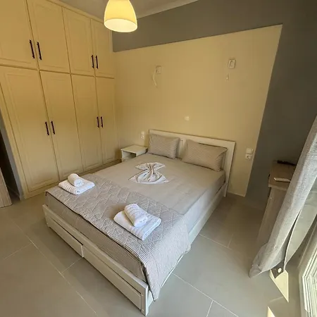 Ifi's 2 Bedrooms * Lefkáda